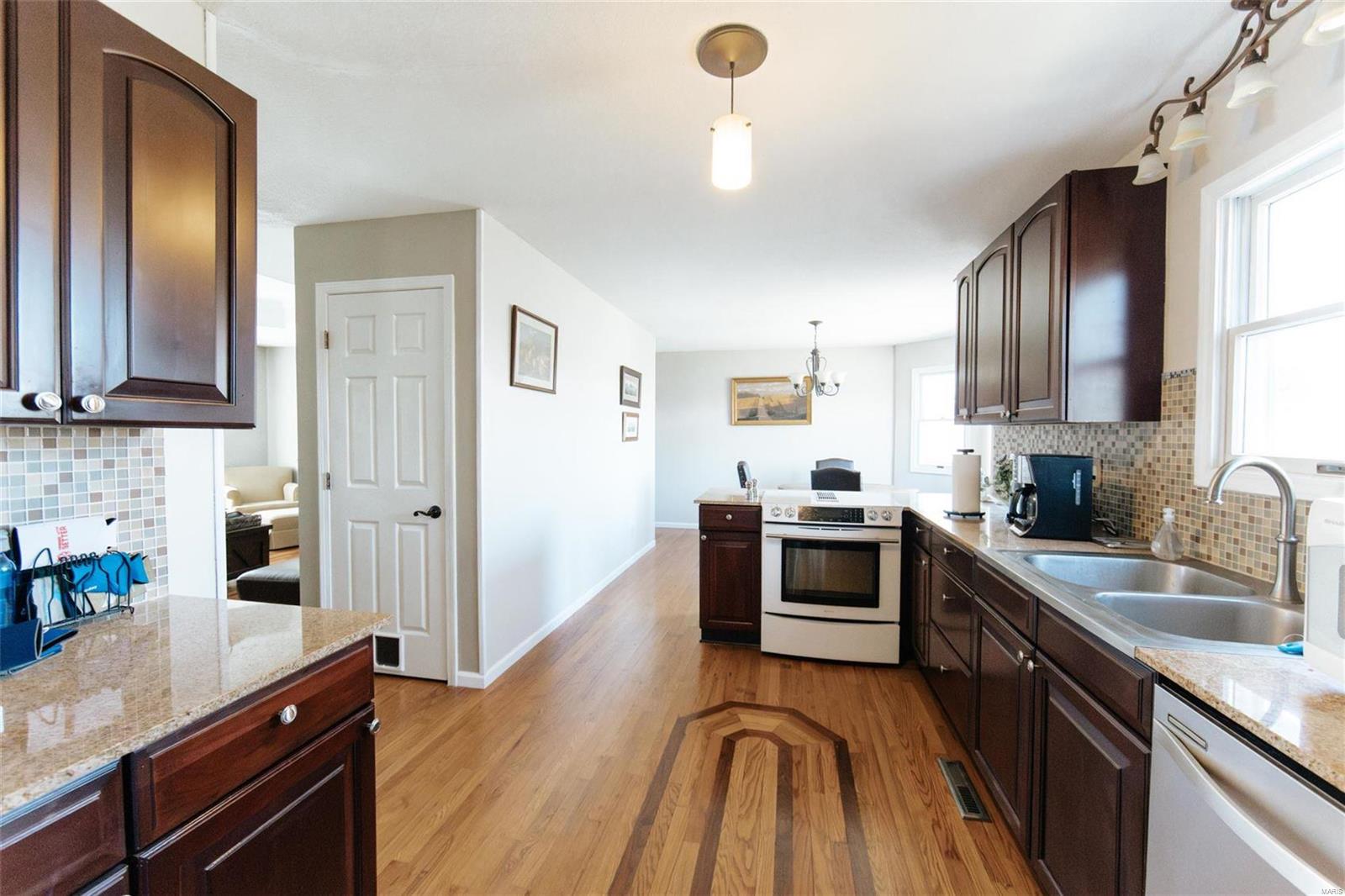 303 Christy Drive Rolla, MO 65401 - Photo 24 of 55