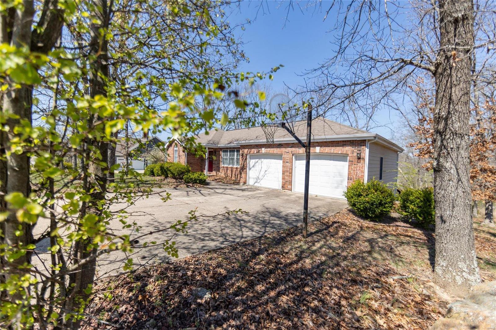 303 Christy Drive Rolla, MO 65401 - Photo 6 of 55