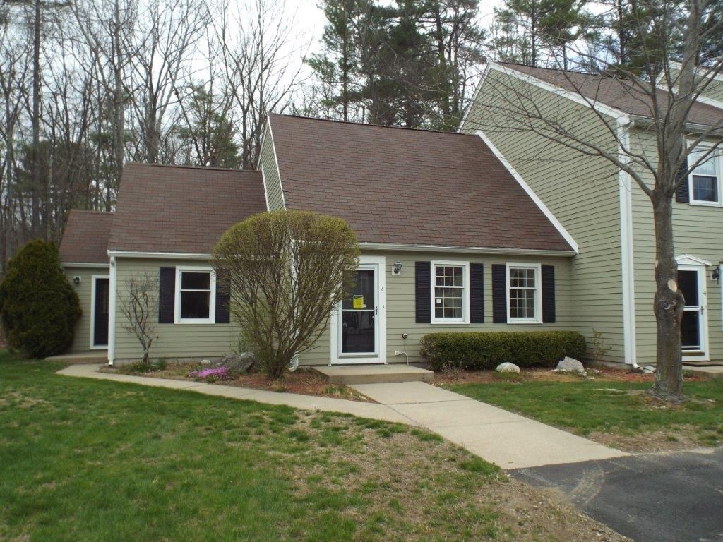 2 Chestnut Circle, Unit 2 Merrimack, NH 03054 - Photo 1 of 10 Gallery Image 1