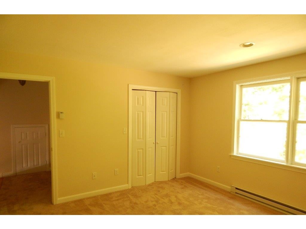 2 Chestnut Circle, Unit 2 Merrimack, NH 03054 - Photo 8 of 10 Gallery Image 8