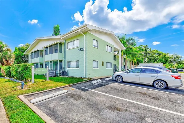 $1,395 | 1329 Drew Street, Unit 11, Clearwater, FL 33755