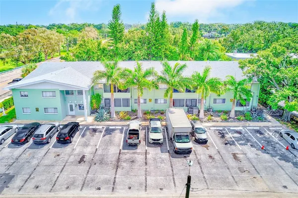 $1,395 | 1329 Drew Street, Unit 11, Clearwater, FL 33755