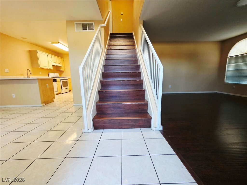 10108 Rising Tree Street Las Vegas, NV 89183 - Photo 12 of 23