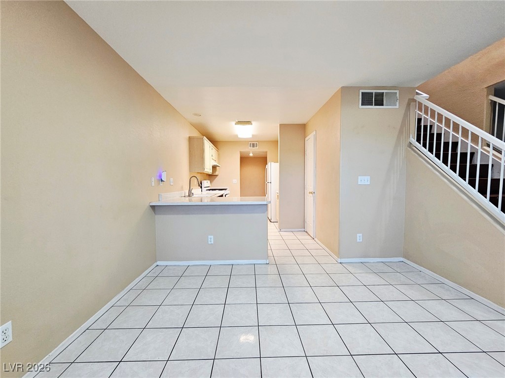 10108 Rising Tree Street Las Vegas, NV 89183 - Photo 8 of 23