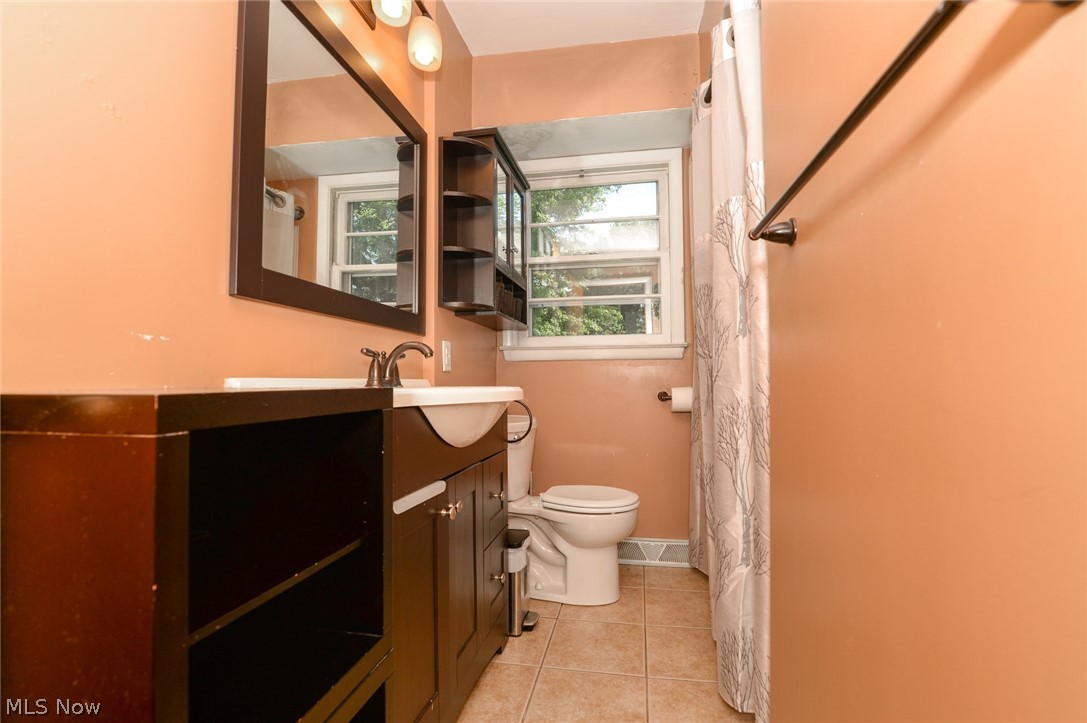2723 Heckman Road Uniontown, OH 44685 - Photo 21 of 35 Gallery Image 21