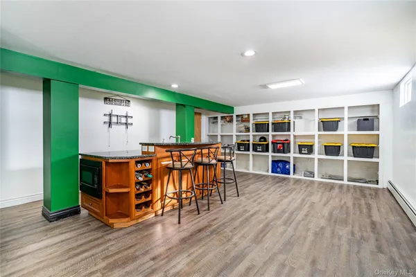 $499,999 | 77 Colburn Drive, Poughkeepsie, NY 12603