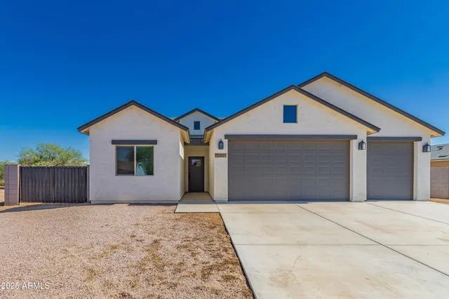 $310,000 | 15901 South Bentley Drive, Arizona City, AZ 85123