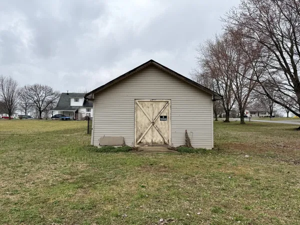 $1,500 | 131 Bellewood Drive, McMinnville, TN 37110