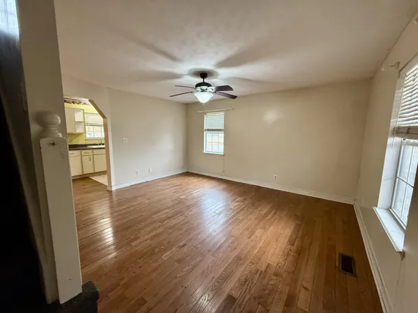 $1,500 | 131 Bellewood Drive, McMinnville, TN 37110