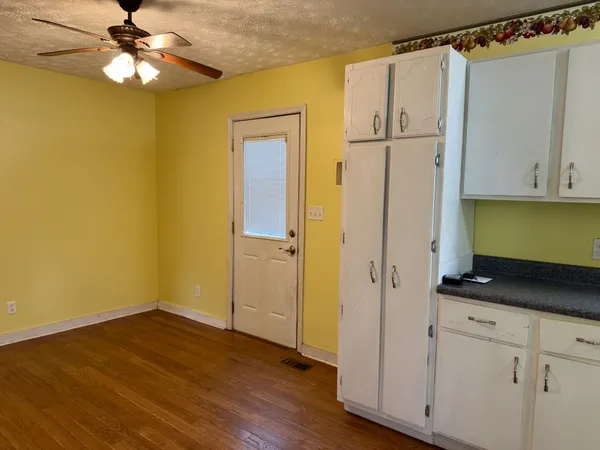 $1,500 | 131 Bellewood Drive, McMinnville, TN 37110
