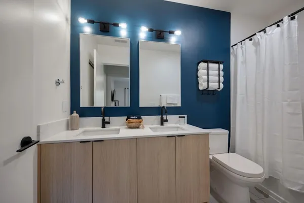 $3,495 | 635 7th Avenue South, Unit 212, Nashville, TN 37203