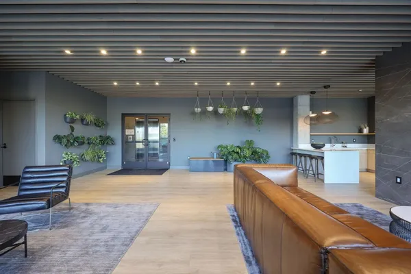 $3,495 | 635 7th Avenue South, Unit 212, Nashville, TN 37203