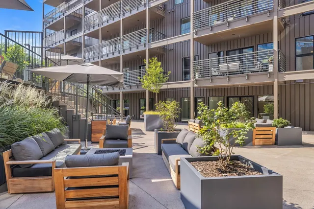 $3,495 | 635 7th Avenue South, Unit 212, Nashville, TN 37203