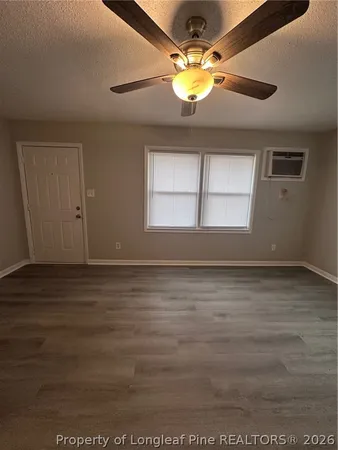 $800 | 1051 Rulnick Street, Unit B, Fayetteville, NC 28304