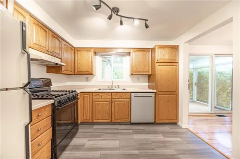 $239,000 | 344 Springwood Drive, Verona, PA 15147