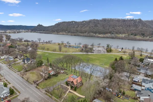 $950,000 | 51 West Sarnia Street, Winona, MN 55987