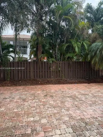 $8,500 | 6901 Northwest 112th Avenue, Doral, FL 33178