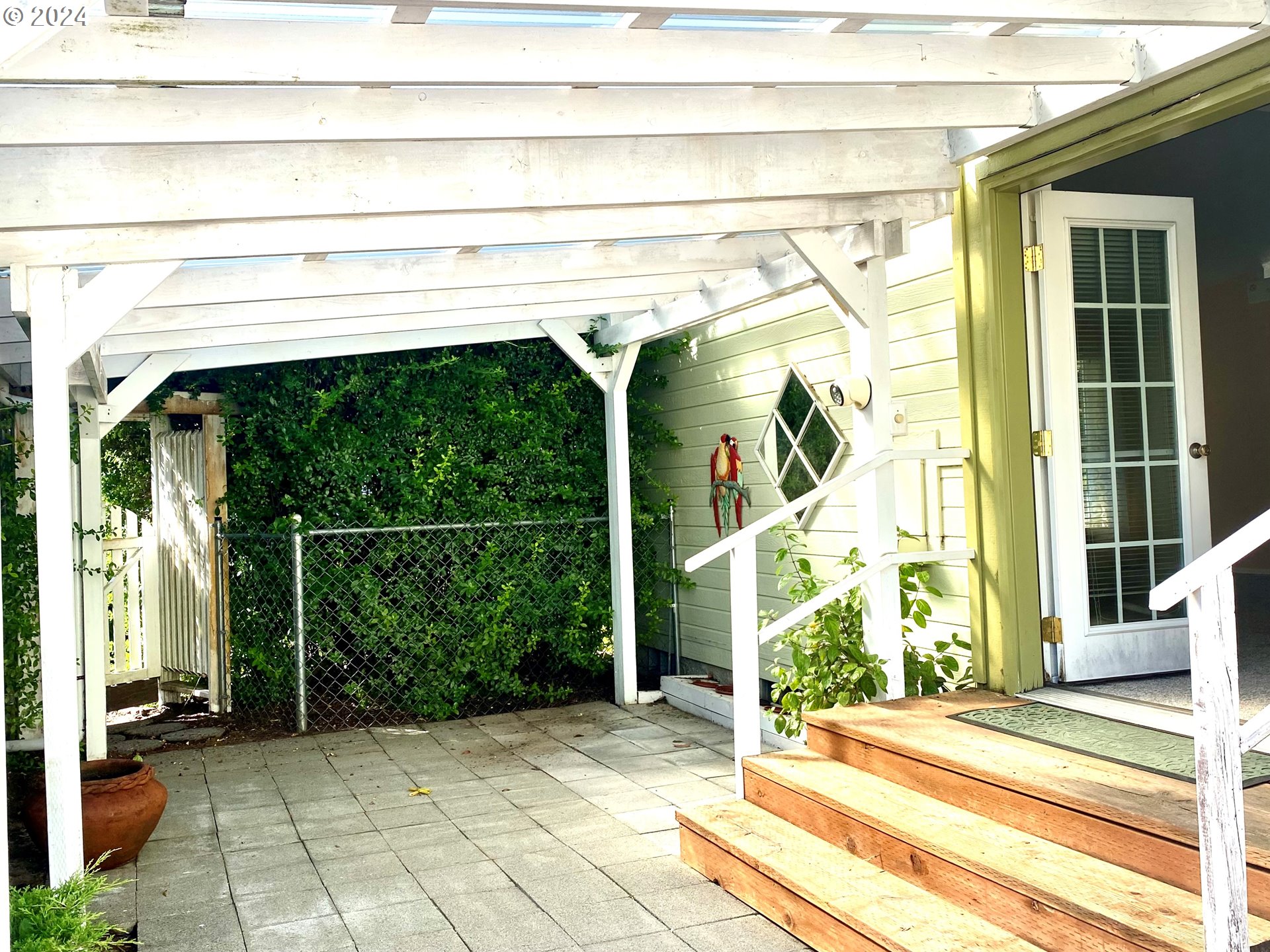 865 Western Way Florence, OR 97439 - Photo 16 of 26 a view of entrance door of the house