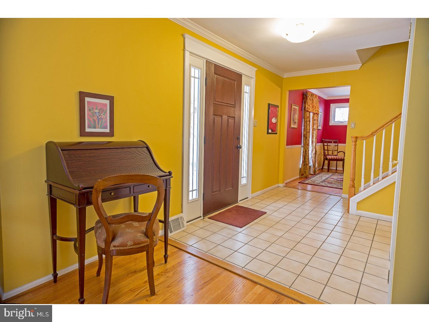 50 Old State Road Springfield, PA 19064 - Photo 2 of 25 Foyer