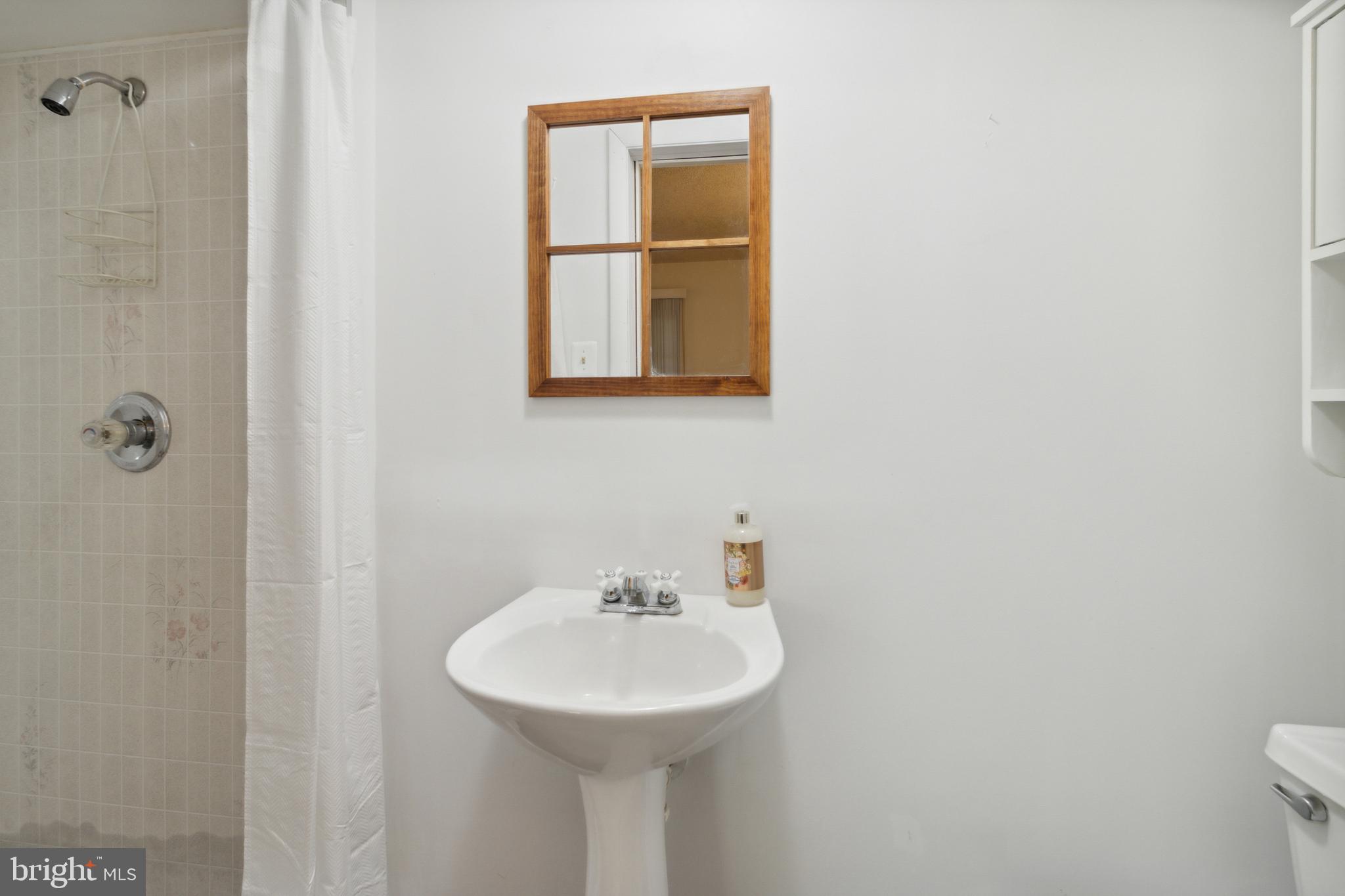 442 Logan Drive Westminster, MD 21157 - Photo 21 of 25