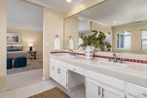 $1,995,000 | 16 Guisela Court, Novato, CA 94945