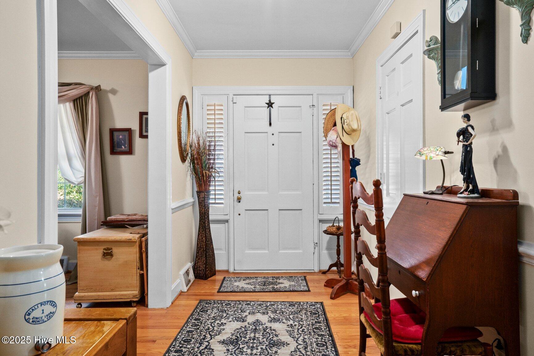3617 Woodlawn Road Rocky Mount, NC 27804 - Photo 14 of 41 Foyer / Front Entry