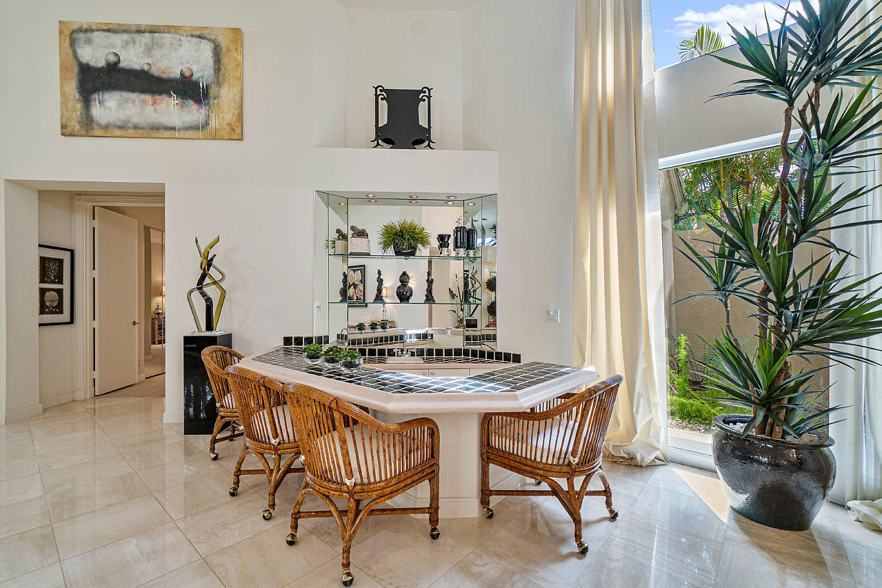 17294 Bridleway Trail Boca Raton, FL 33496 - Photo 11 of 54 018-17294BridlewayTrail-BocaRaton-FL-sma