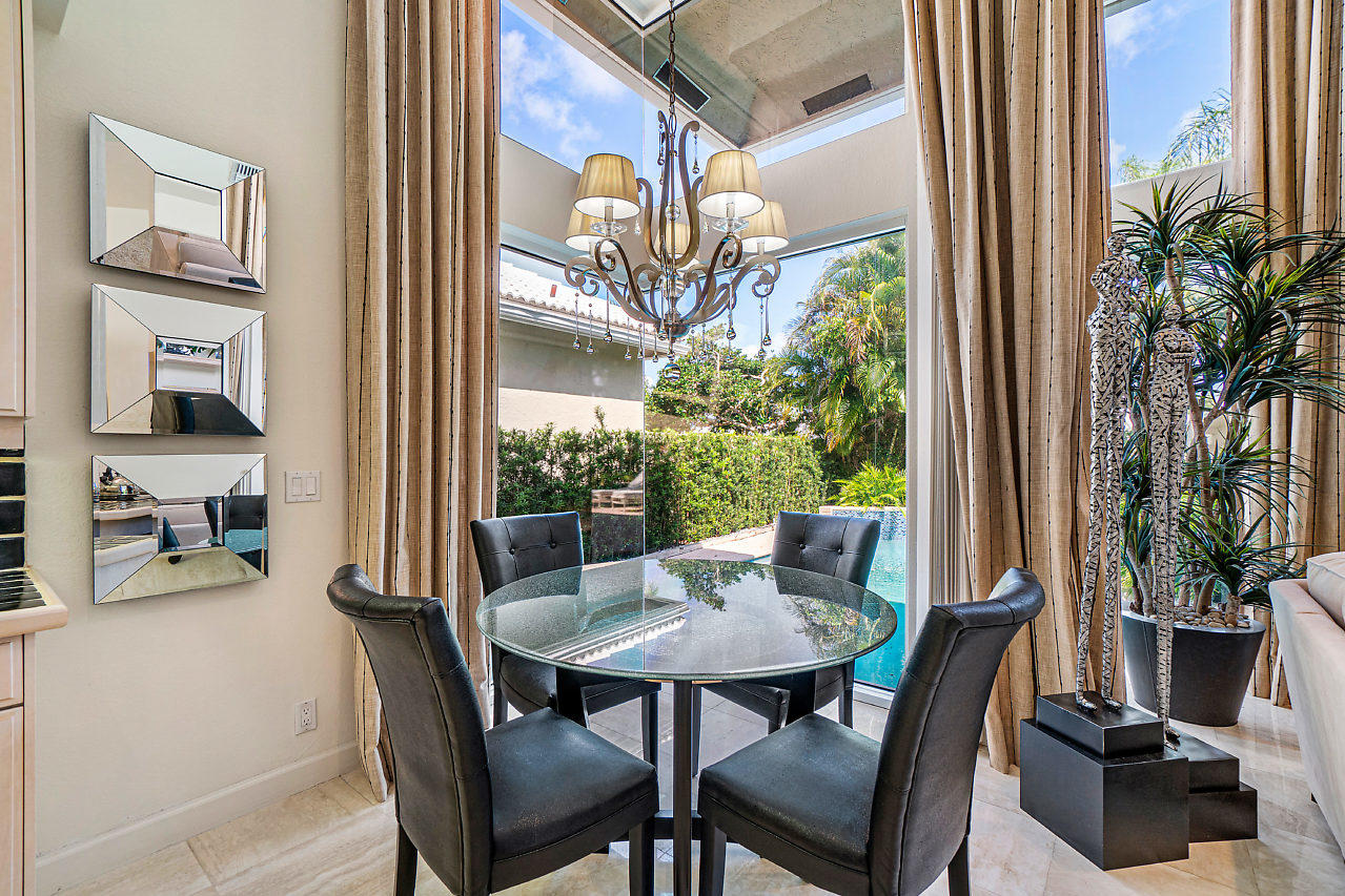 17294 Bridleway Trail Boca Raton, FL 33496 - Photo 19 of 54 009-17294BridlewayTrail-BocaRaton-FL-sma