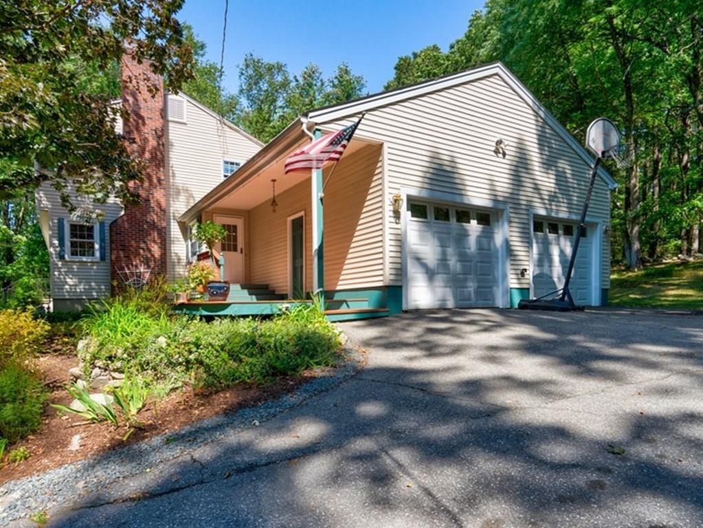 35 Harvard Road Stow, MA 01775 - Photo 3 of 27