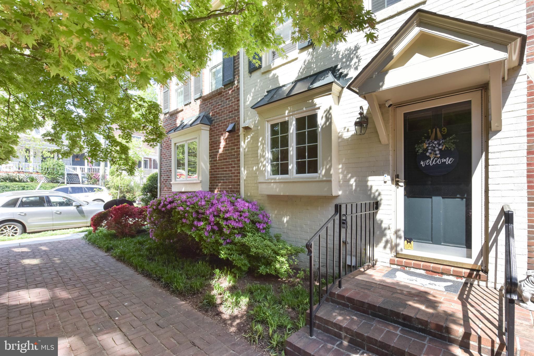 1119 Portner Road Alexandria, VA 22314 - Photo 1 of 33 Courtyard entrance