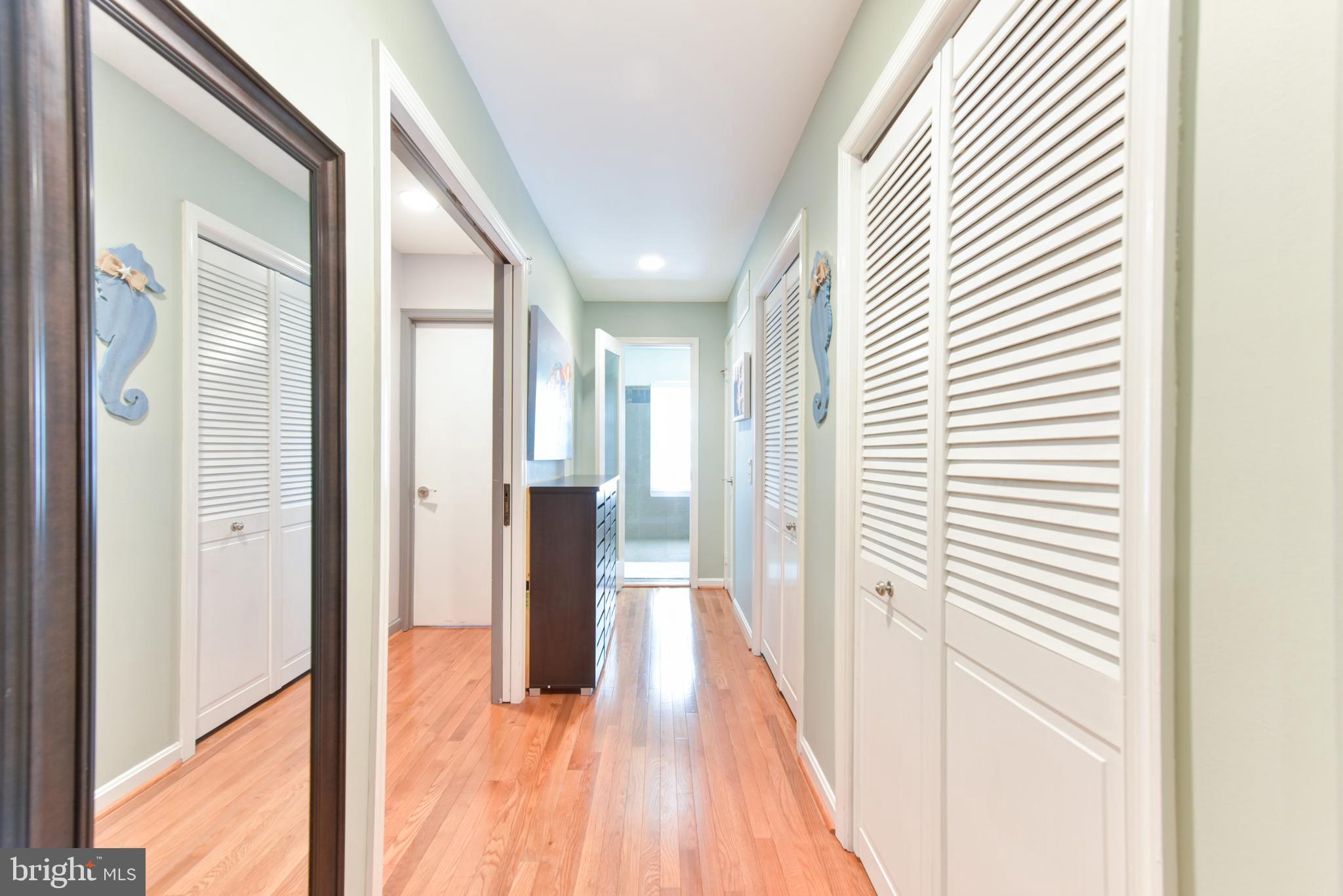 1119 Portner Road Alexandria, VA 22314 - Photo 15 of 33 2nd floor master bedroom
