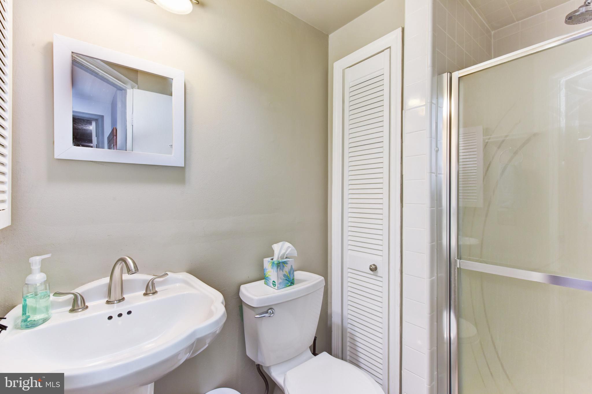 1119 Portner Road Alexandria, VA 22314 - Photo 26 of 33 Lower level full bath