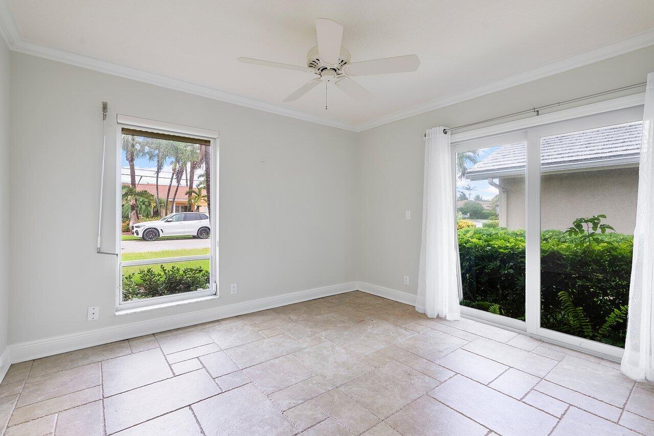 756 Dover Street Boca Raton, FL 33487 - Photo 26 of 29 a view of an entryway