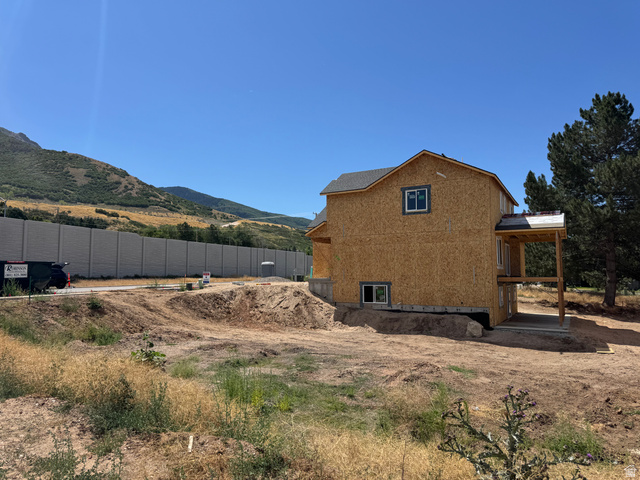 1029 North 2900 East Layton, UT 84040 - Photo 3 of 23