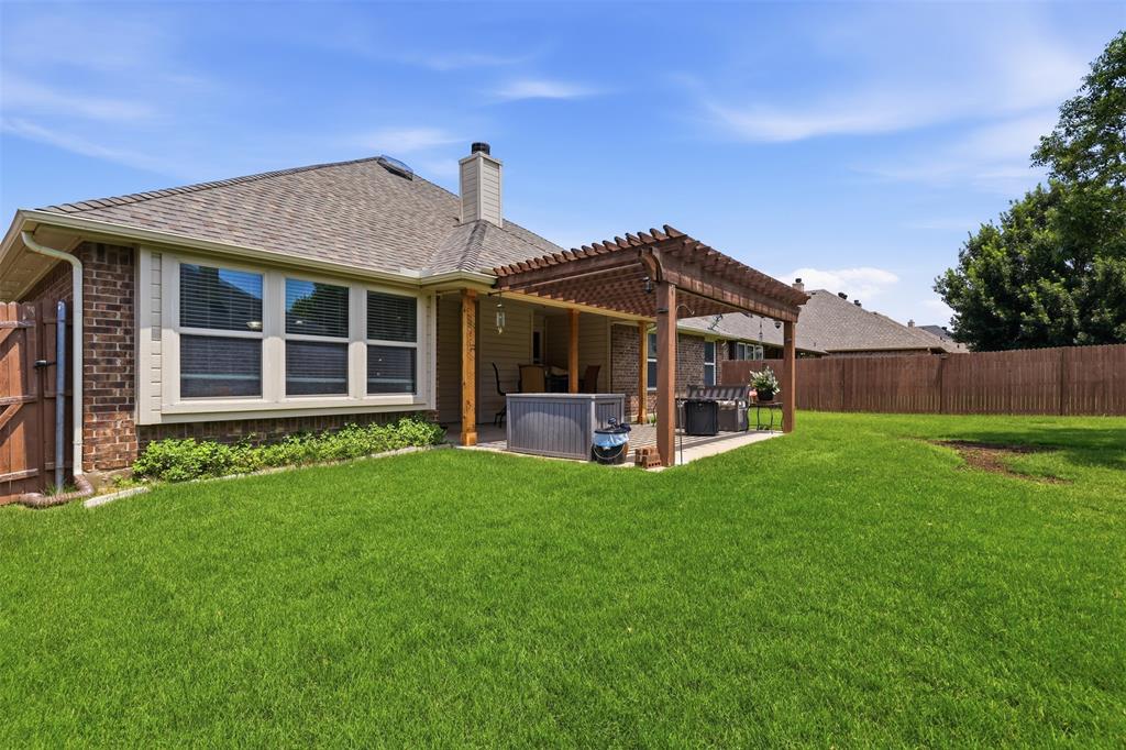317 Delaware Street Burleson, TX 76028 - Photo 25 of 30