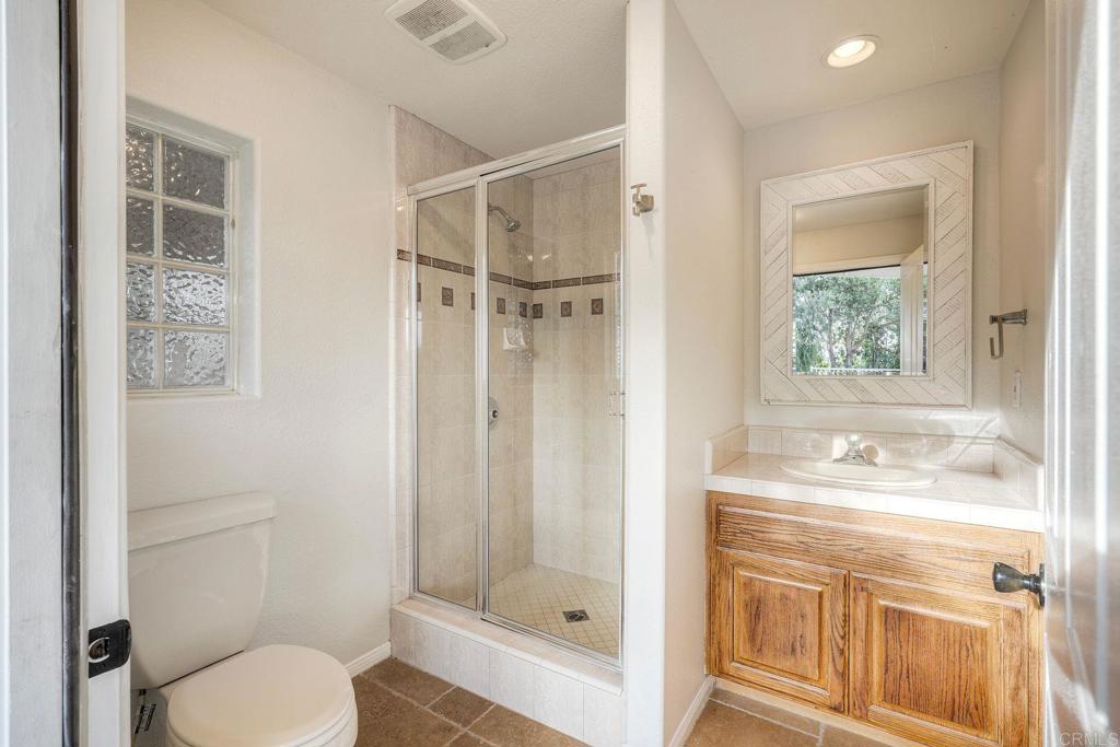 2039 East Mission Road Fallbrook, CA 92028 - Photo 35 of 45