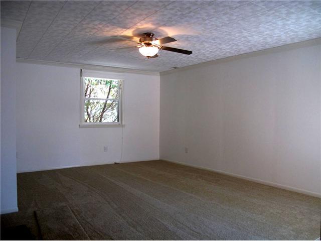 1907 Van Buskirk Road Anderson, IN 46011 - Photo 8 of 15 Gallery Image 8