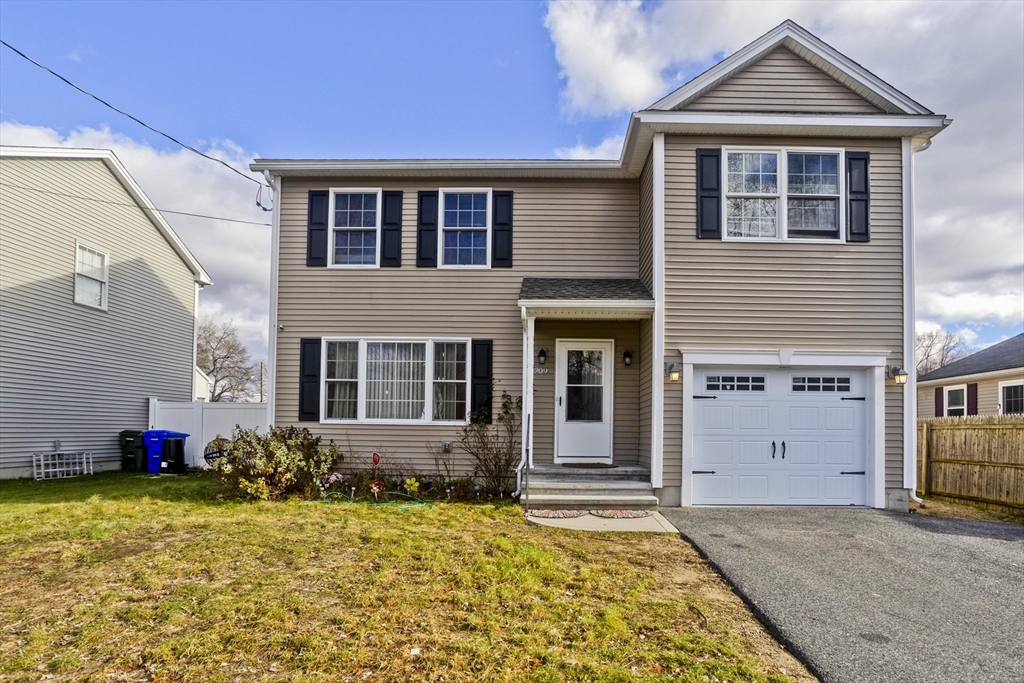 209 Morton Street Springfield, MA 01119 - Photo 1 of 27 Gallery Image 1