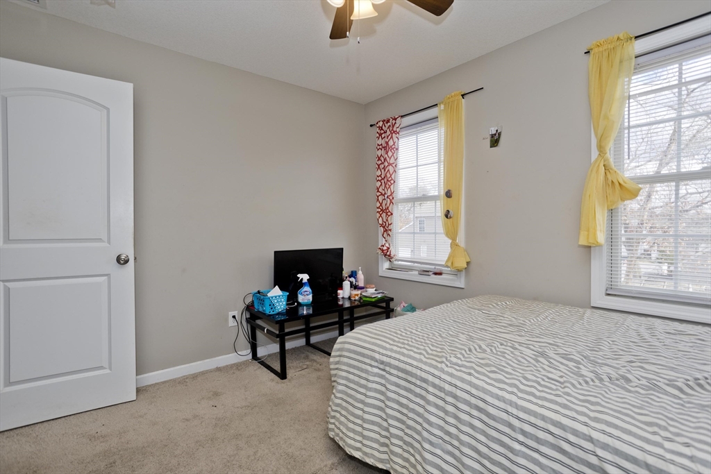 209 Morton Street Springfield, MA 01119 - Photo 16 of 27 Gallery Image 16