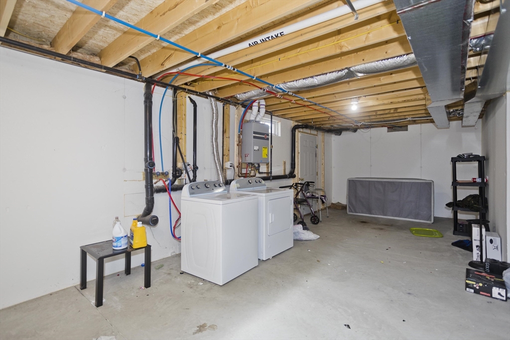 209 Morton Street Springfield, MA 01119 - Photo 22 of 27 Gallery Image 22