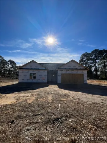 a front view of house with yard