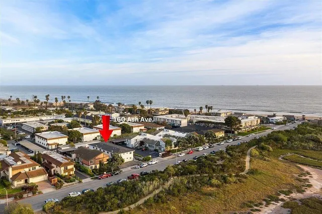 $3,450 | 160 Ash Avenue, Unit 3, Carpinteria, CA 93013