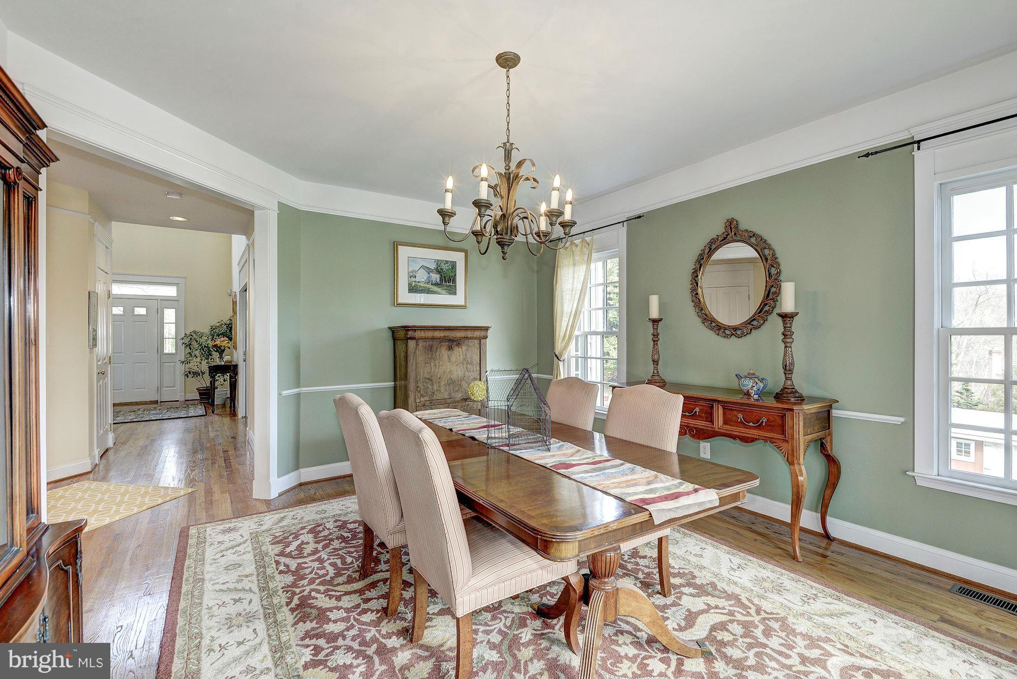 2645 Marcey Road Arlington, VA 22207 - Photo 8 of 30 Dining Room view to Foyer