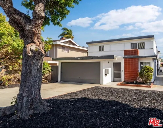 $2,285,000 | 1304 Amethyst Street, Redondo Beach, CA 90277