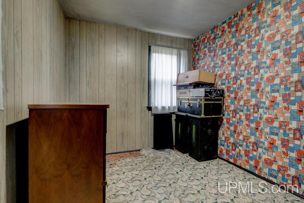 6193 G5 Road Escanaba, MI 49829 - Photo 20 of 36