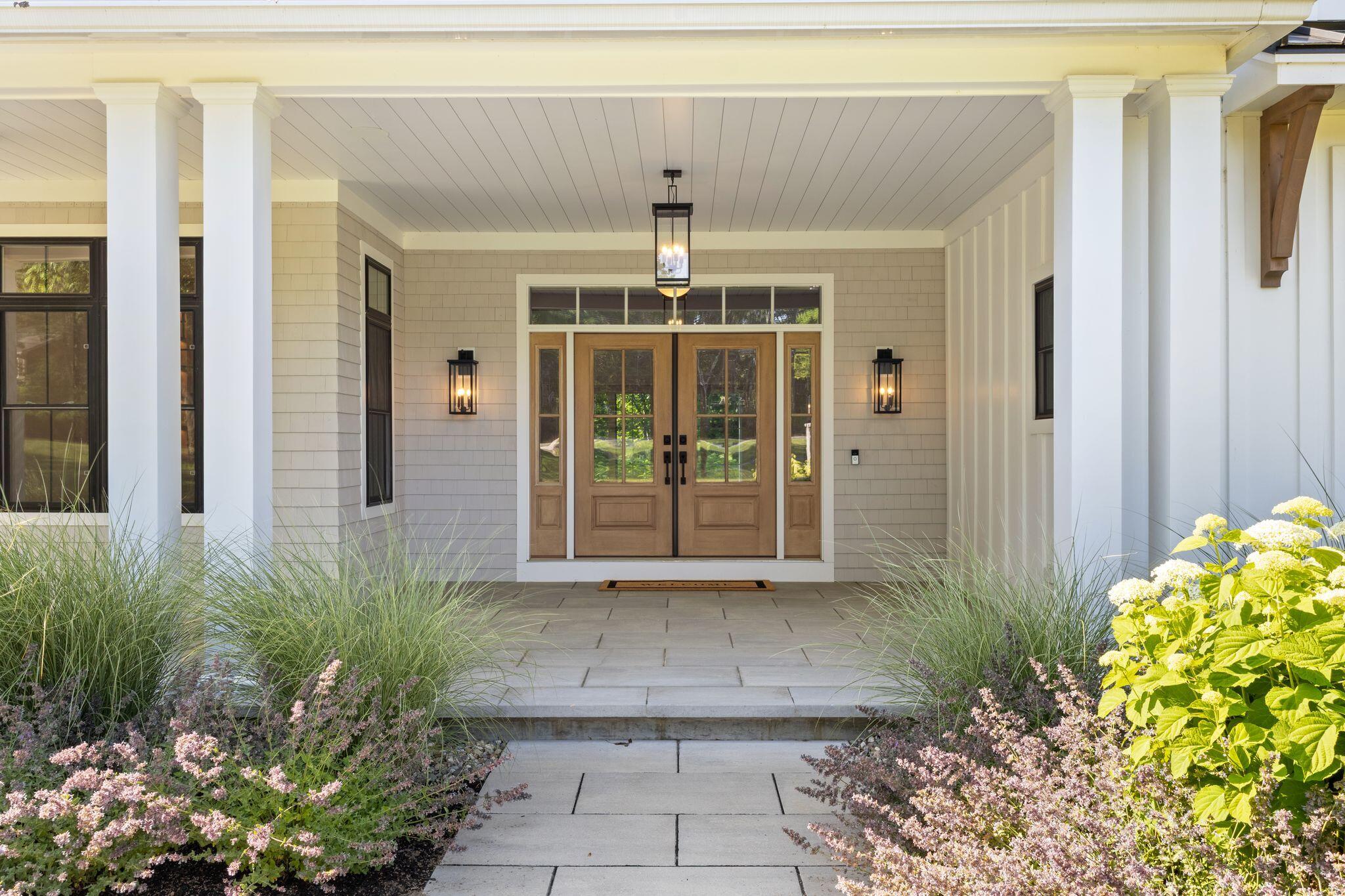 353 Pool Street Biddeford, ME 04005 - Photo 11 of 95 Front Walkway