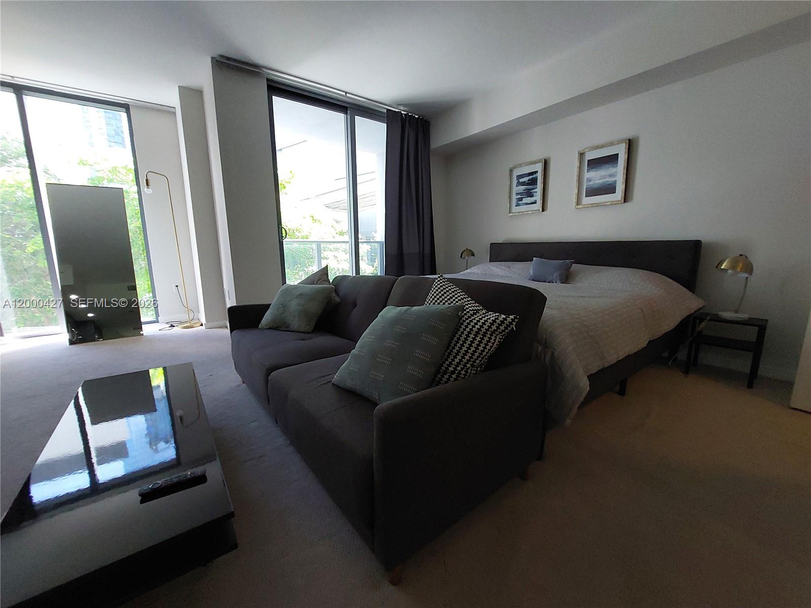 31 Southeast 6th Street, Unit 403 Miami, FL 33131 - Photo 2 of 16