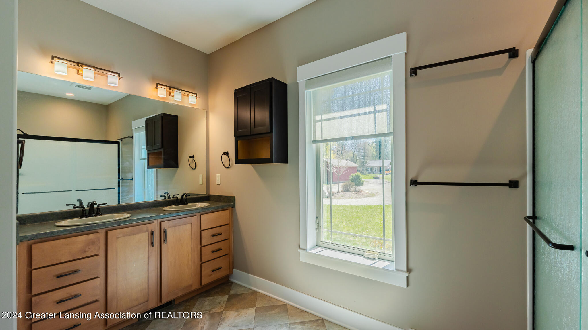 1824 Towner Road East Lansing, MI 48823 - Photo 13 of 38 09