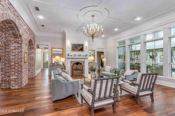 $3,999,950 | 282 Ralph Rawls Road, Hattiesburg, MS 39402