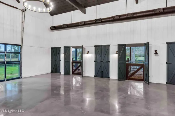 $3,999,950 | 282 Ralph Rawls Road, Hattiesburg, MS 39402